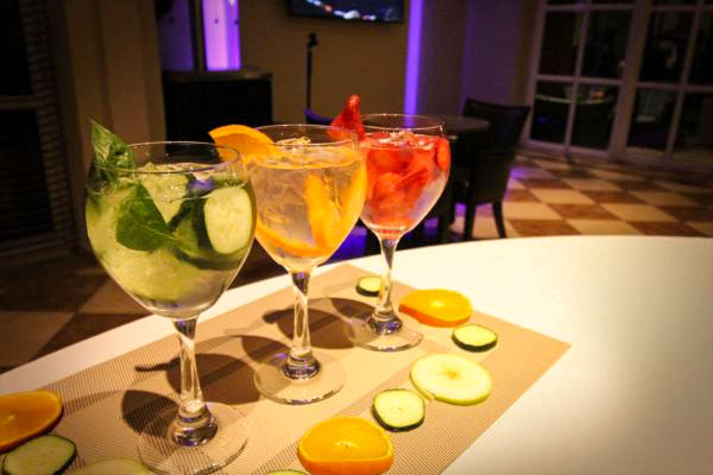 Quality Hotel Real Aeropuerto San Salvador San Luis Екстер'єр фото