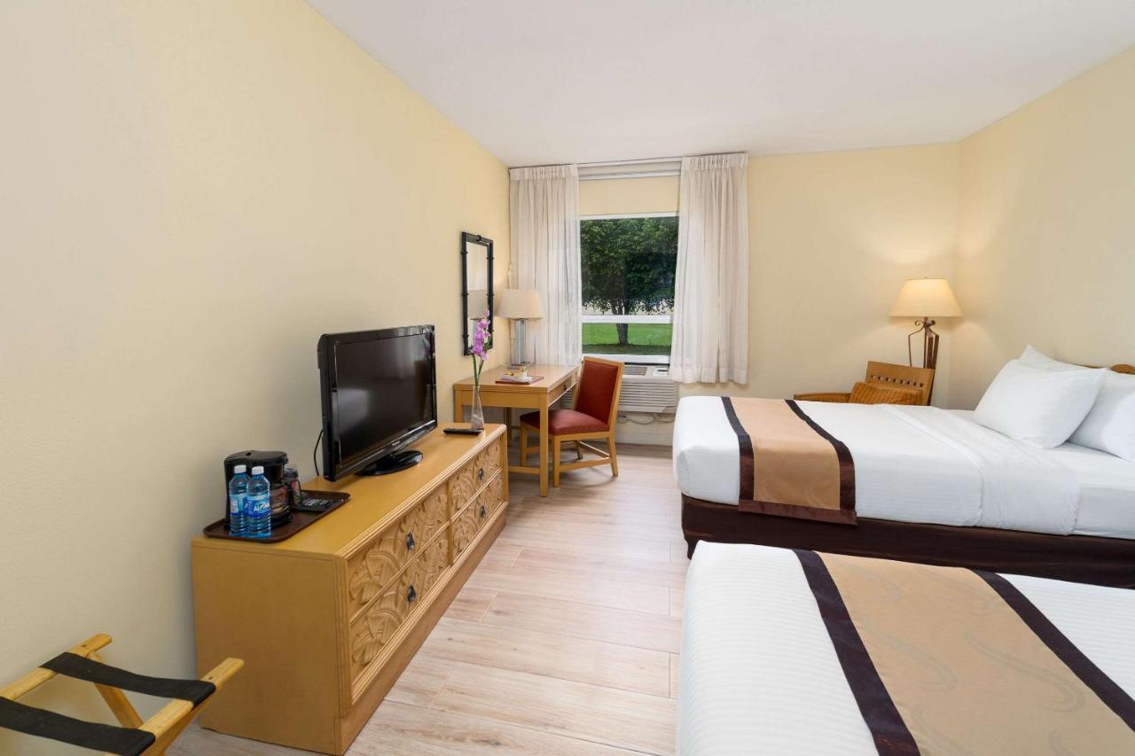 Quality Hotel Real Aeropuerto San Salvador San Luis Екстер'єр фото