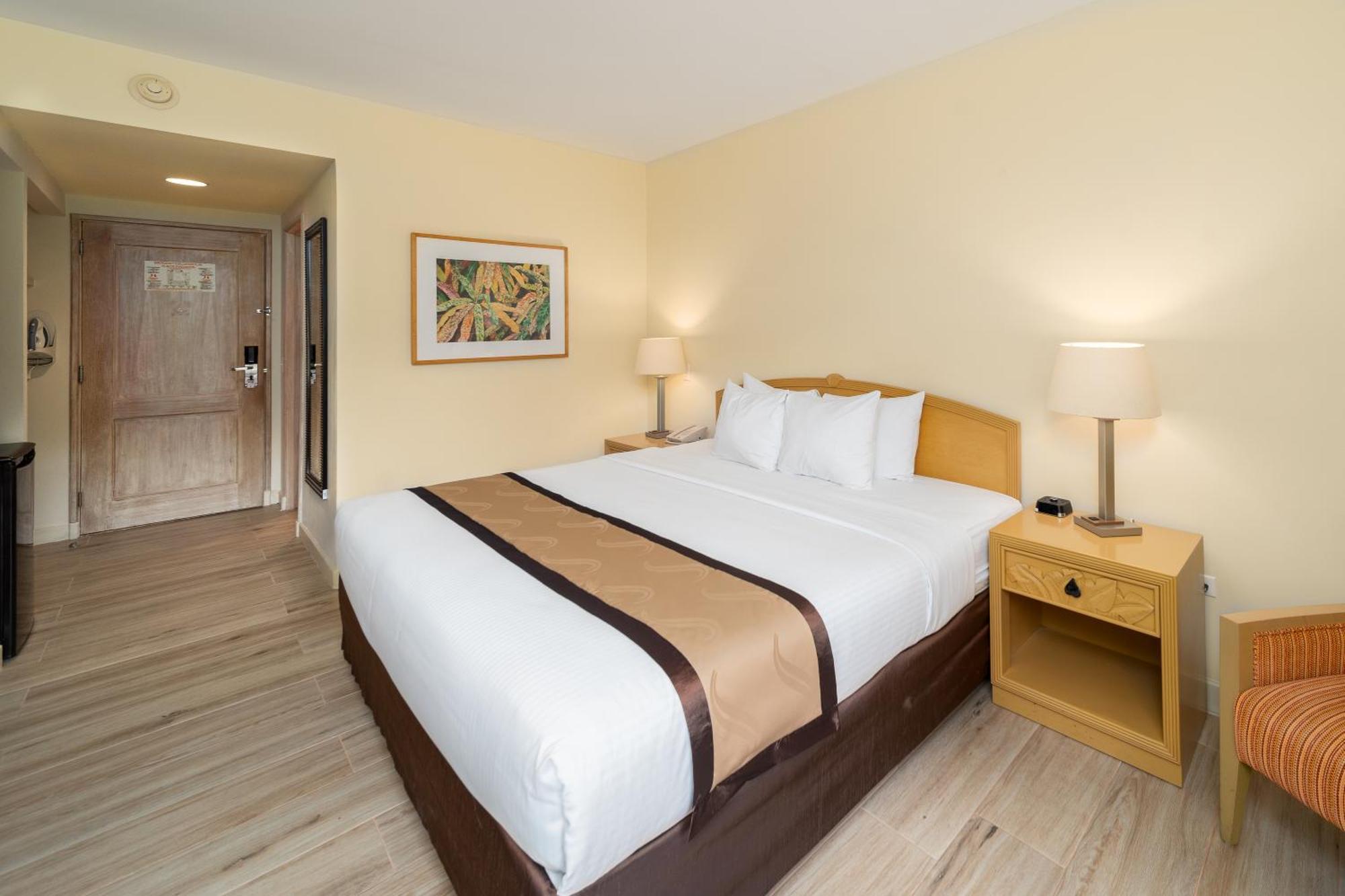 Quality Hotel Real Aeropuerto San Salvador San Luis Екстер'єр фото