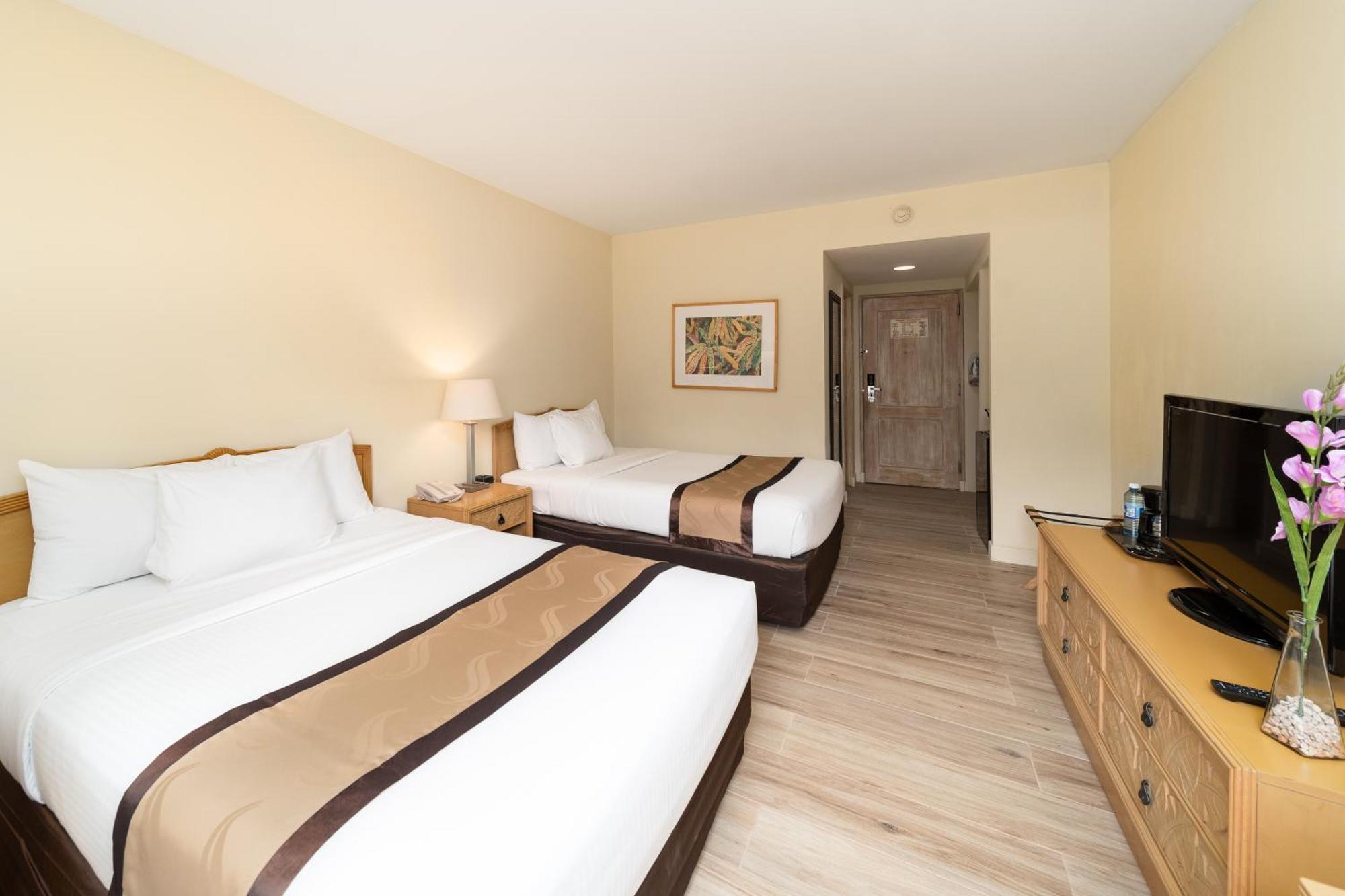 Quality Hotel Real Aeropuerto San Salvador San Luis Екстер'єр фото