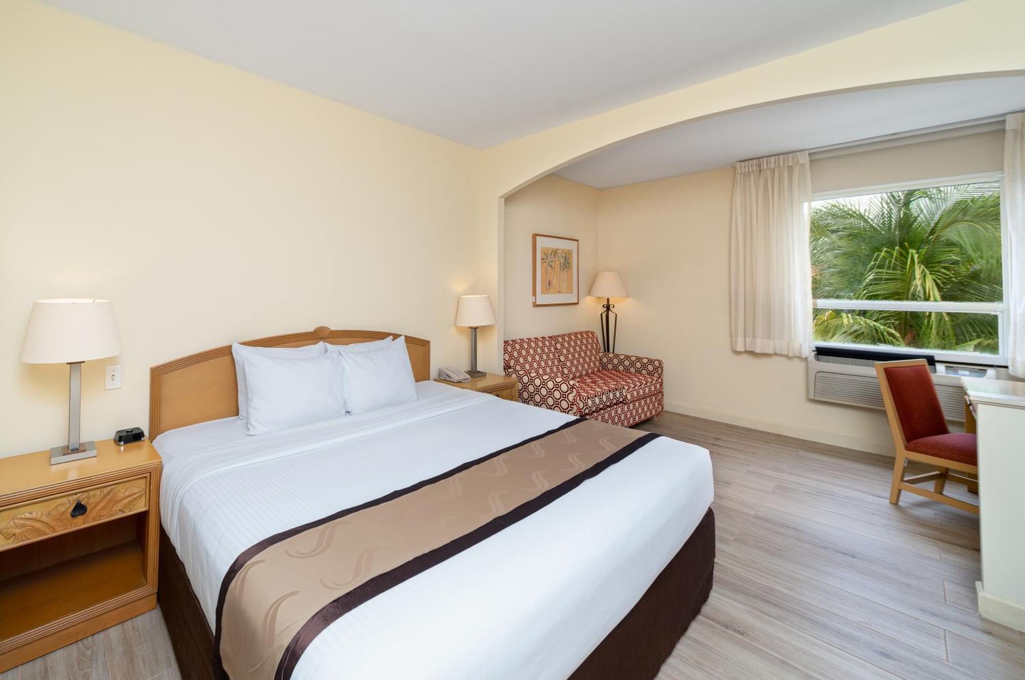 Quality Hotel Real Aeropuerto San Salvador San Luis Екстер'єр фото